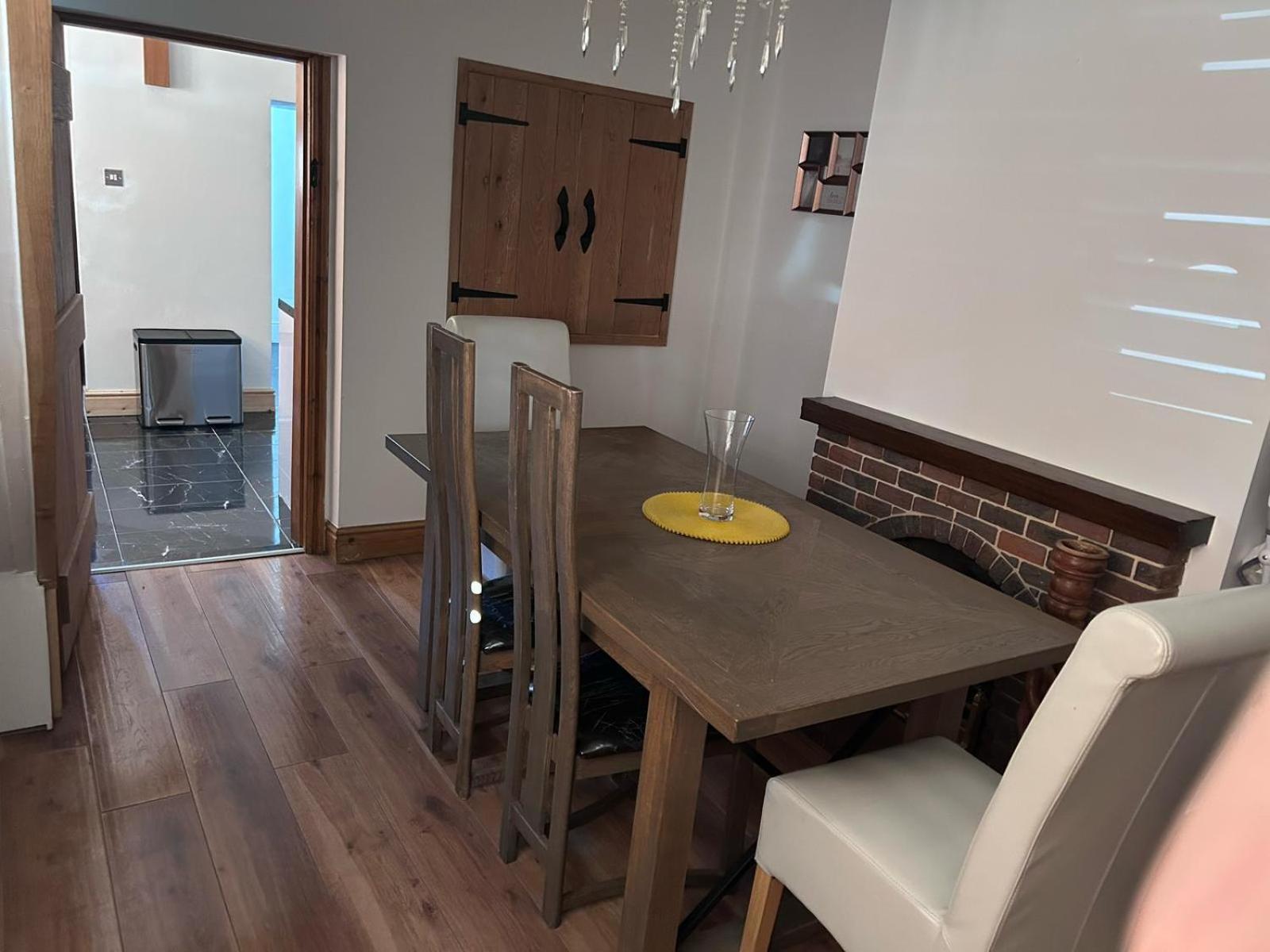 Lennon Cottage Hale  Eksteriør billede